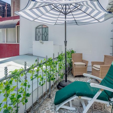 Casa Amatlan Ciento Dos Hotel Мексико Сити Екстериор снимка