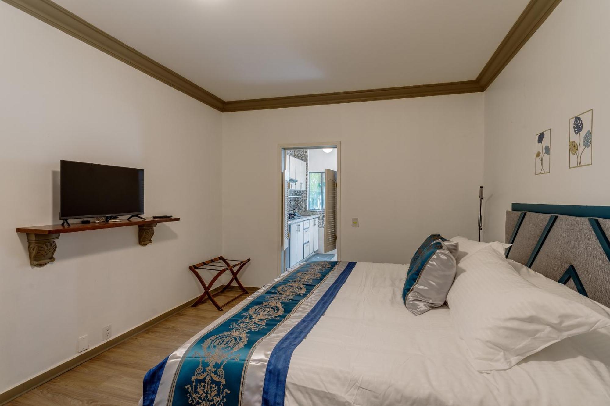 Casa Amatlan Ciento Dos Hotel Мексико Сити Екстериор снимка