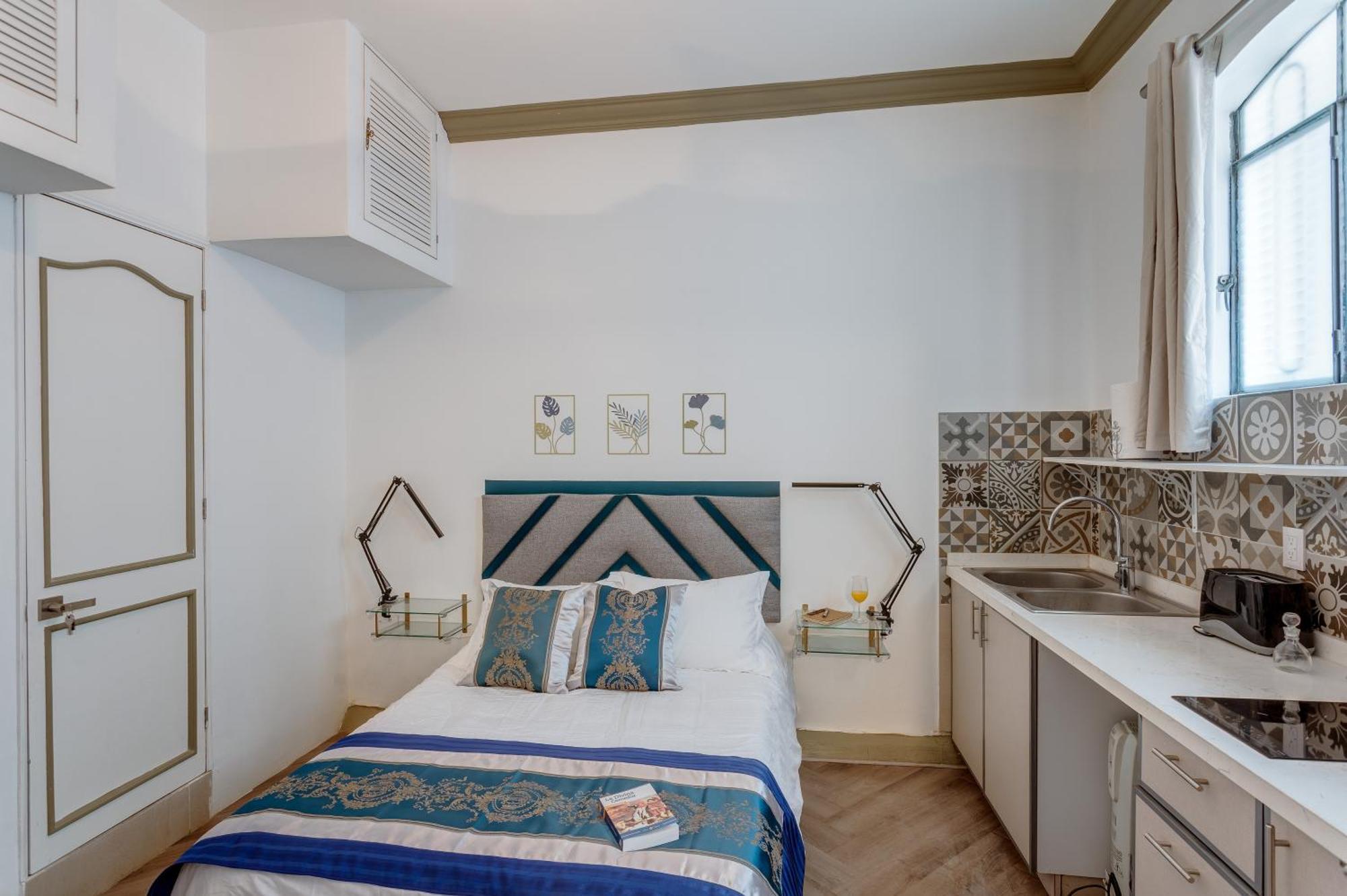 Casa Amatlan Ciento Dos Hotel Мексико Сити Екстериор снимка